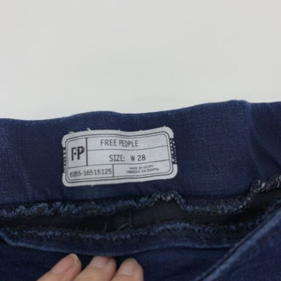 Free People Legging Blue Jeans Skinny Raw Hem Pull On Stretch Pants Womens sz 28 - Picture 3 of 4